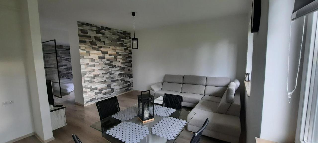 The World Apartament Targu Mures Exterior foto